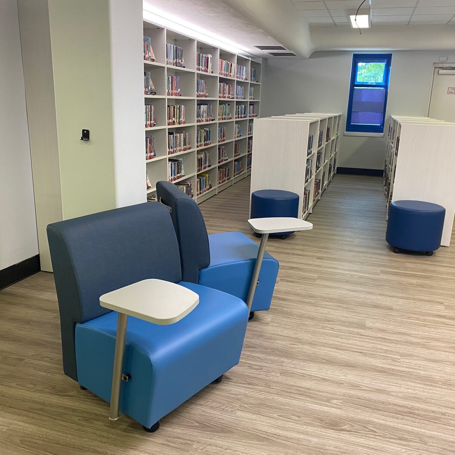 Herricks High School Library McHugh Furnishings